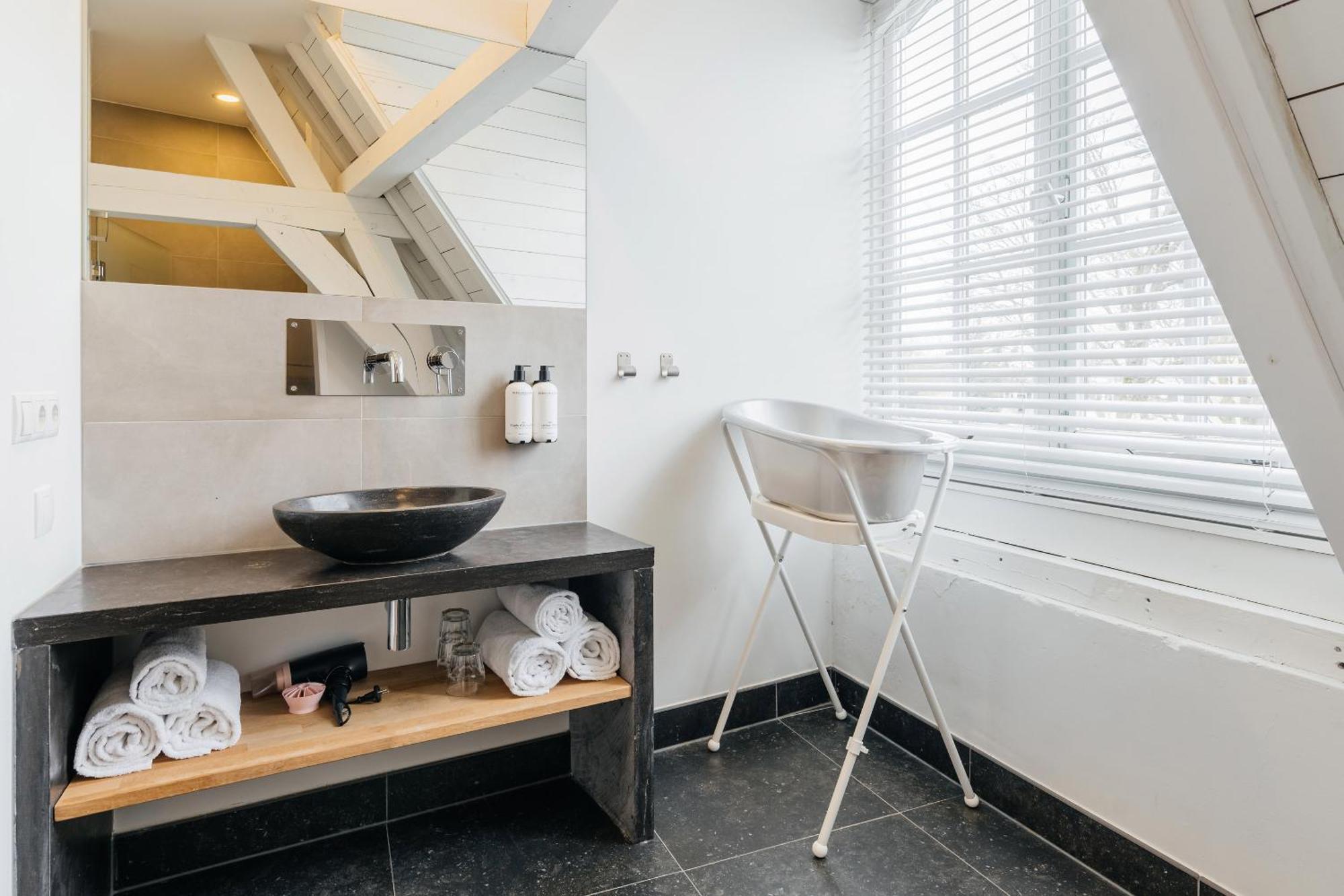 Eye Hotel Utrecht Dış mekan fotoğraf