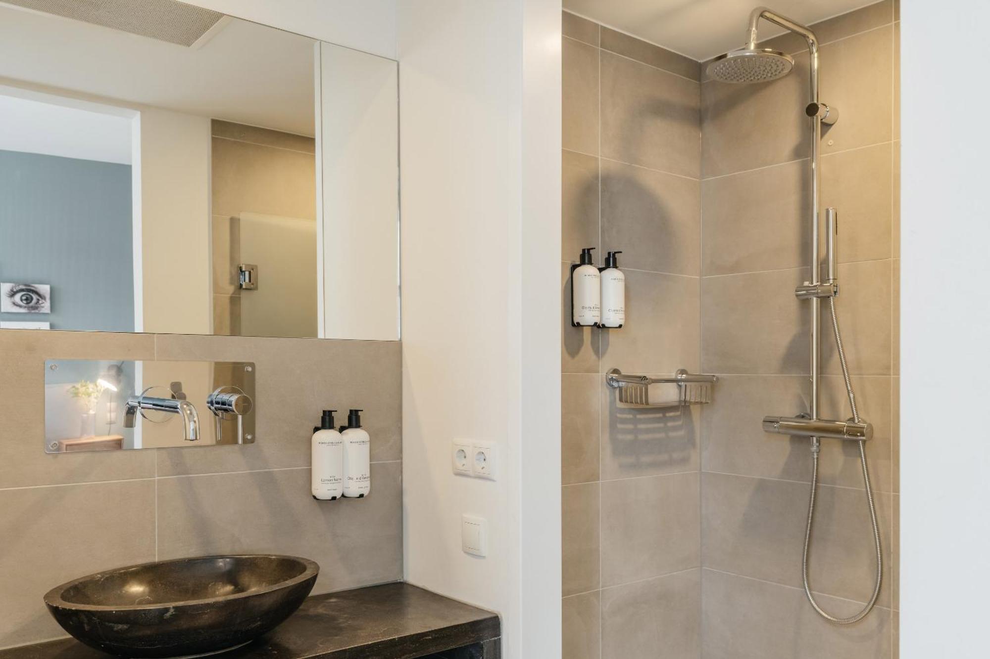 Eye Hotel Utrecht Dış mekan fotoğraf